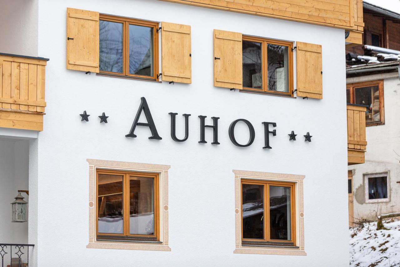 Auhof *